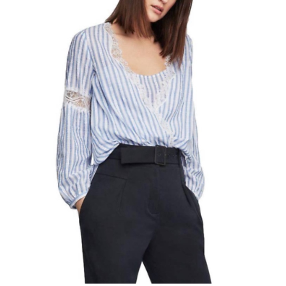 BCBGMaxAzria Blouse Woman S Blue Combo Striped Faux Wrap Long Sleeves Top.